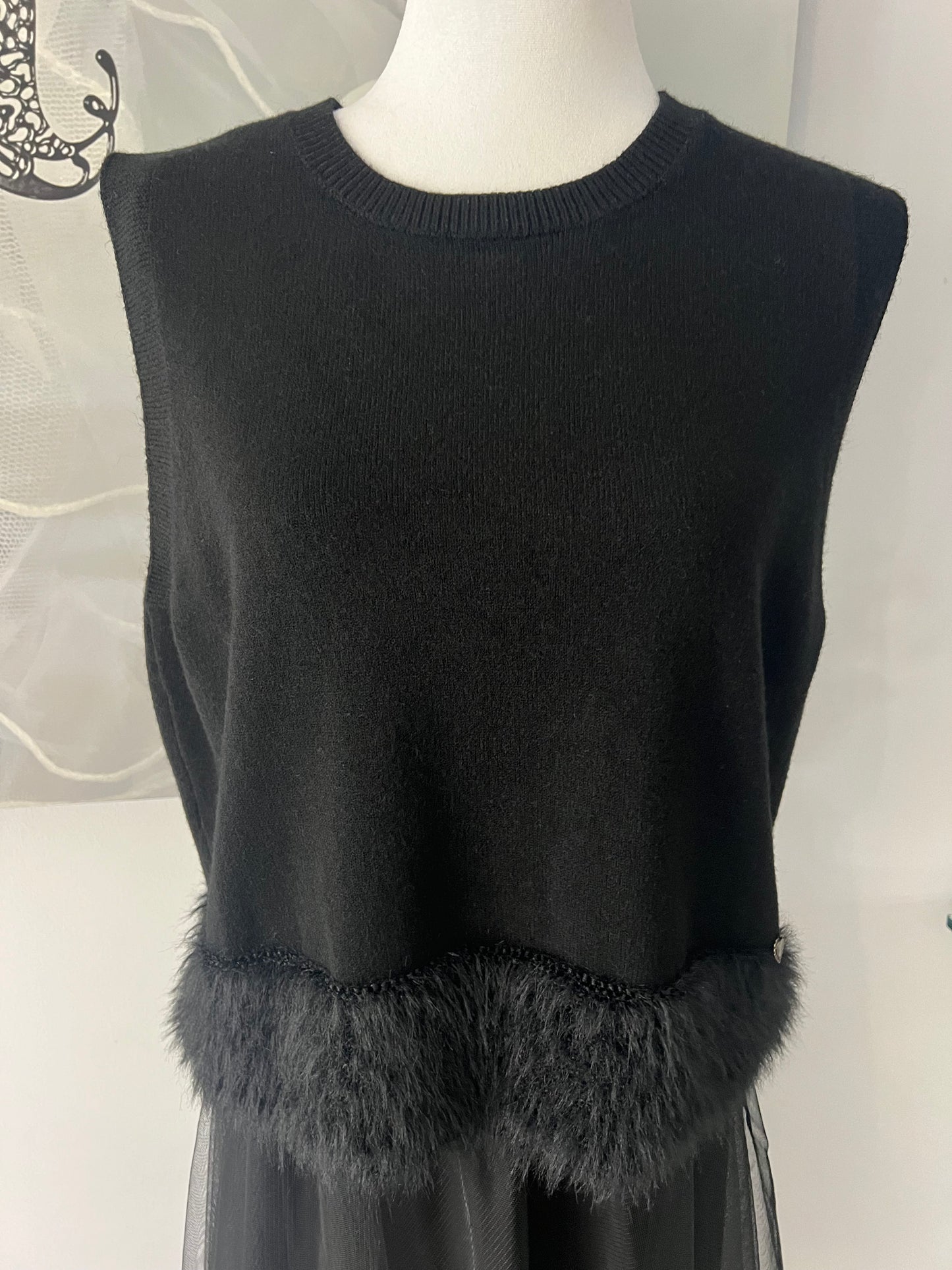 Super Soft Sleeveless Jumper with Fur Detail